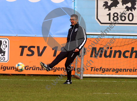11.12.2019 TSV 1860 Muenchen, Training

Hier nur Vorschaubilder !